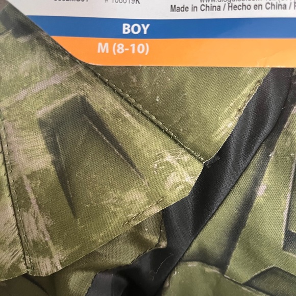 NWT Halo Infinite Master Chief Padded Muscle Light Up Mask & Video Game Jumpsuit - Picture 10 of 16